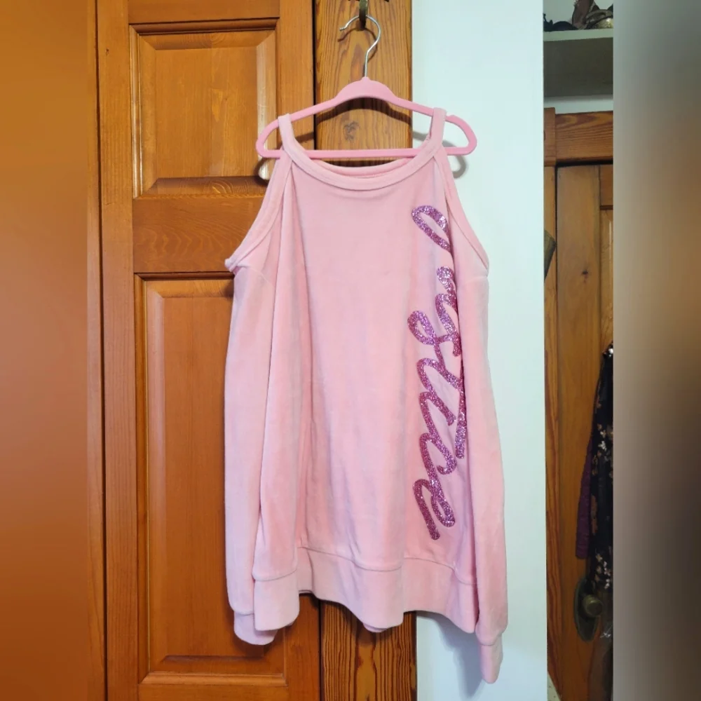 Justice Velvet cold shoulder sweater top with fushia pink Glitter Script 14/16